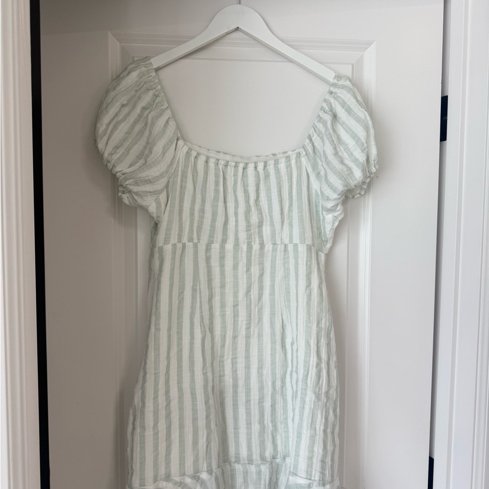 Elegant Striped Puff Sleeve Blouse